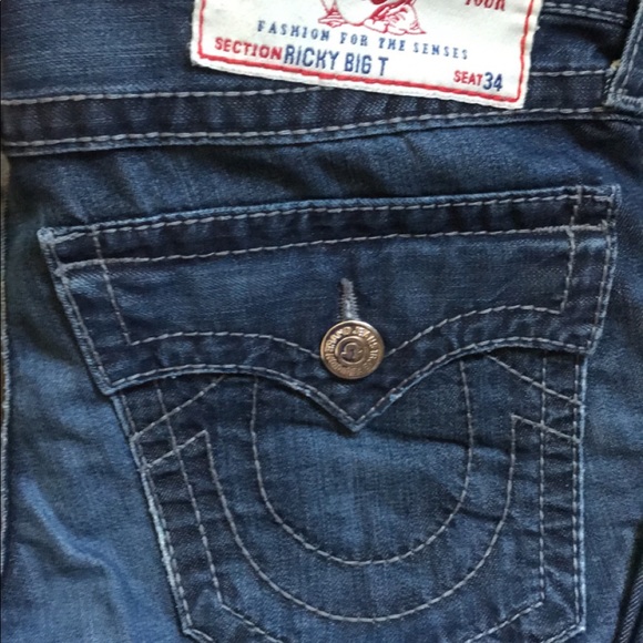 Jeans - Picture 1 of 3